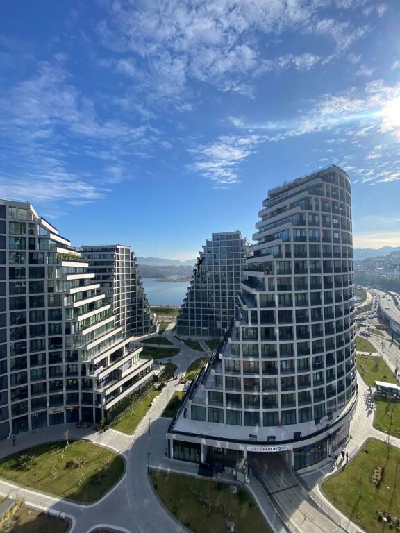 OFFICE FOR RENT 125 M2 TIRANA LAKE 2000 EURO FH-95291