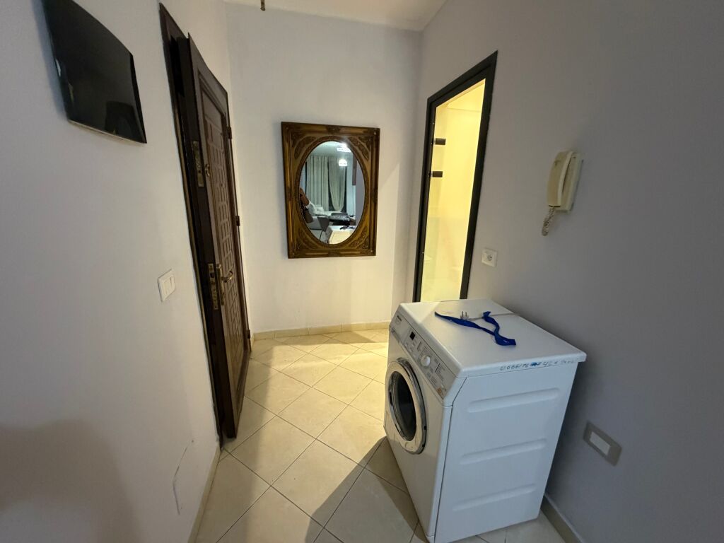 1+1, 2nd floor elevator, yzberisht gega oil, 450 thousand lek