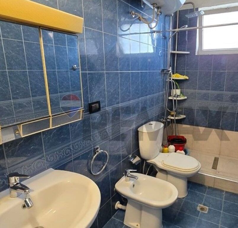 Shitet - Apartament 1+1 tek Shkolla Bashkuar  ID: 530201003-727