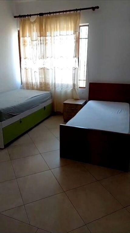 APARTAMENT 1+1 28,000 LEKE QYTET STUDENTI