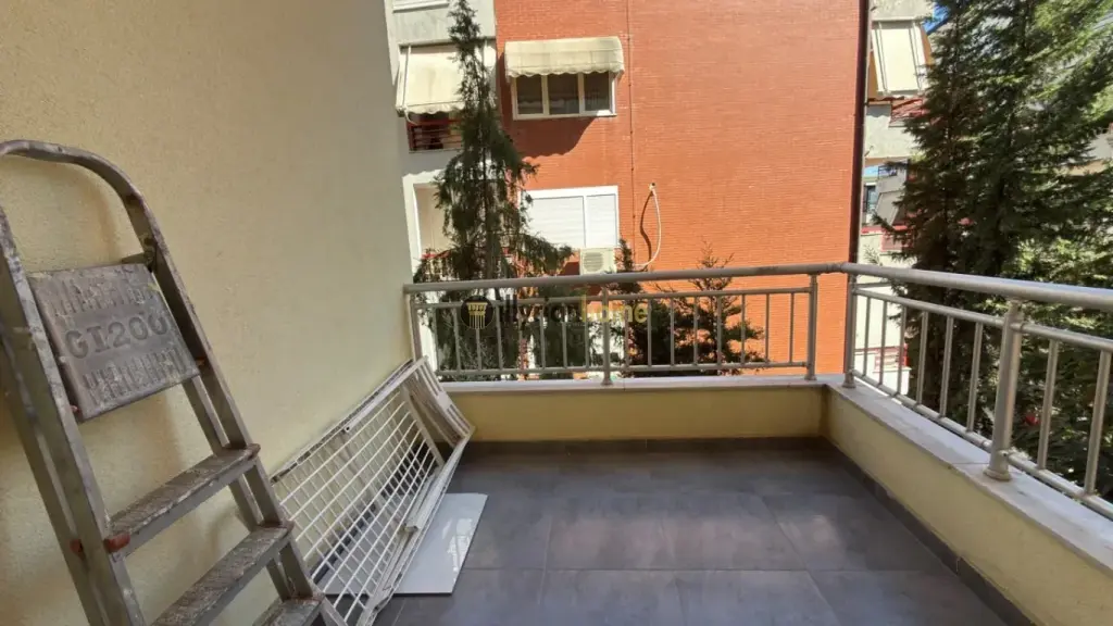 APARTMENT 2+1 FOR RENT | PETI STREET | LARGE LIVING ROOM &amp; OPTIONAL PARKING