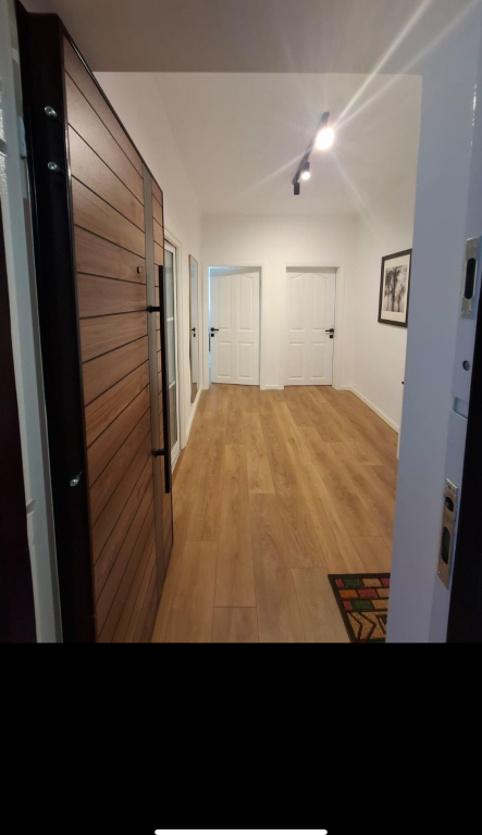 Apartament 1+1 me qera tek Ish Restorant Durrsi
