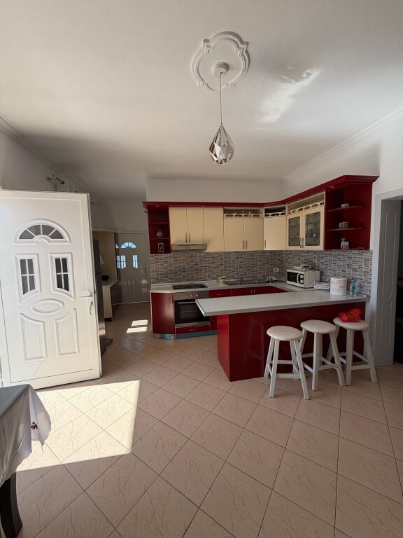 INSTITUTE GIVES HOUSE FOR RENT 2+1 FURNISHED
