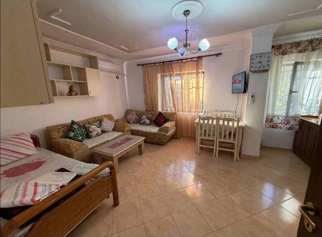 Rent | Apartament 1 + 1 | Brryli | 550 €/month