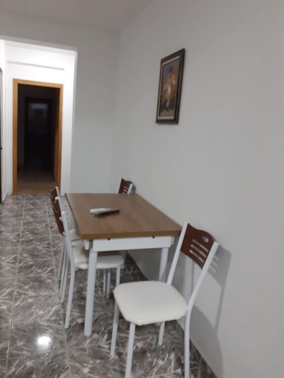 In affitto 2+1 per 65 000 leke