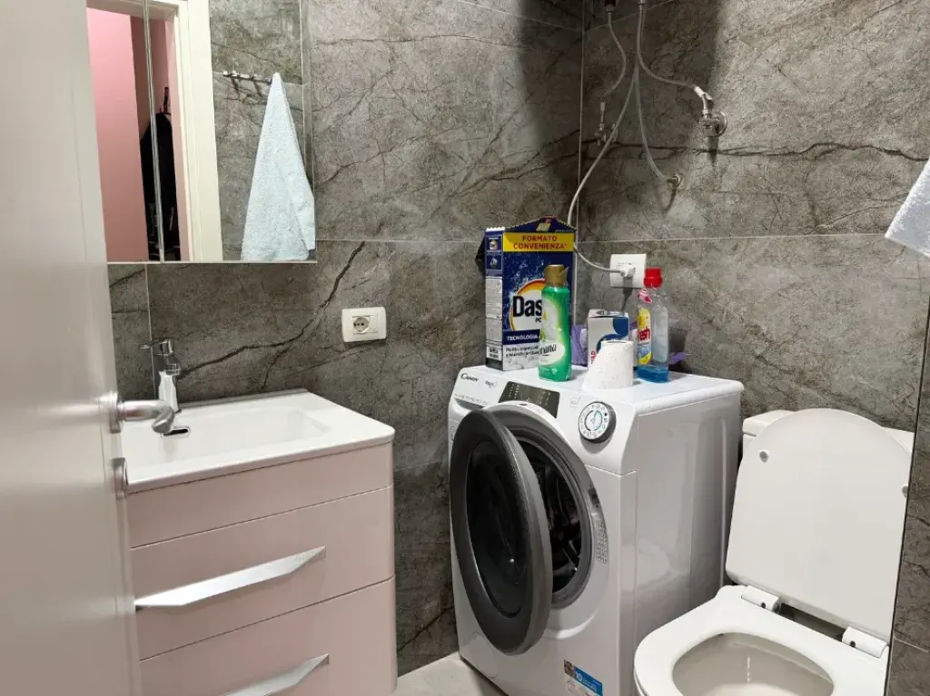Qera | Apartament 2 + 1+2+2Blk| Liqeni i Thatë | 750 €/muaj