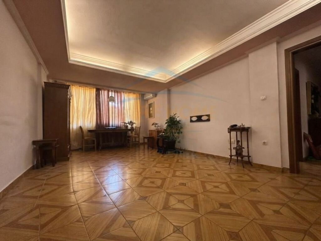 For sale, Apartment 2+1, Blloku