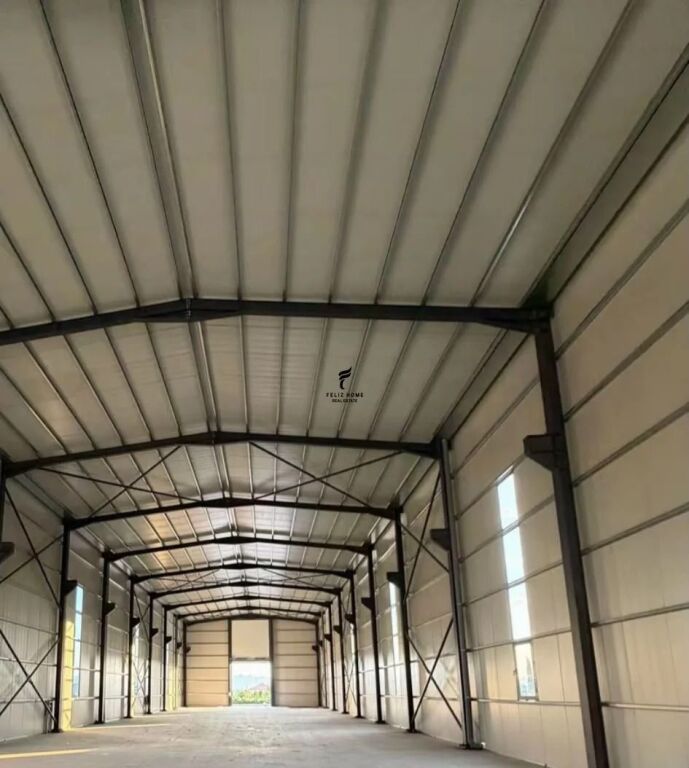 KAPANON ME QERA 200 M2 CITY PARK 150.000 LEKE FH-95344