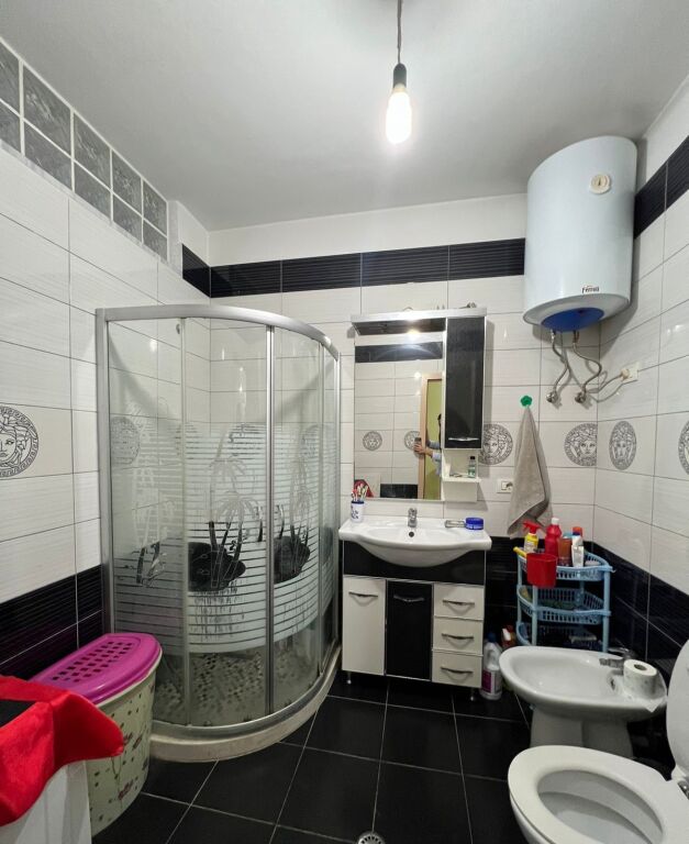 Shitje | Apartament 2 + 1 | Yzberisht | 175000 €