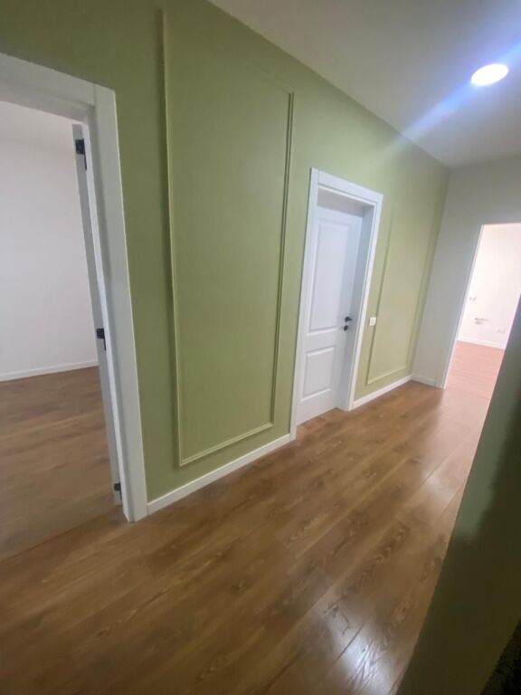 🏡 APARTMENT 2+1 FOR SALE – KAMËZ, NEAR THE MUNICIPALITY  💰 PRICE: 117,687,000 LEKË 💳🔥 POSSIBILITY TO BUY WITH LOAN! 🔥💳