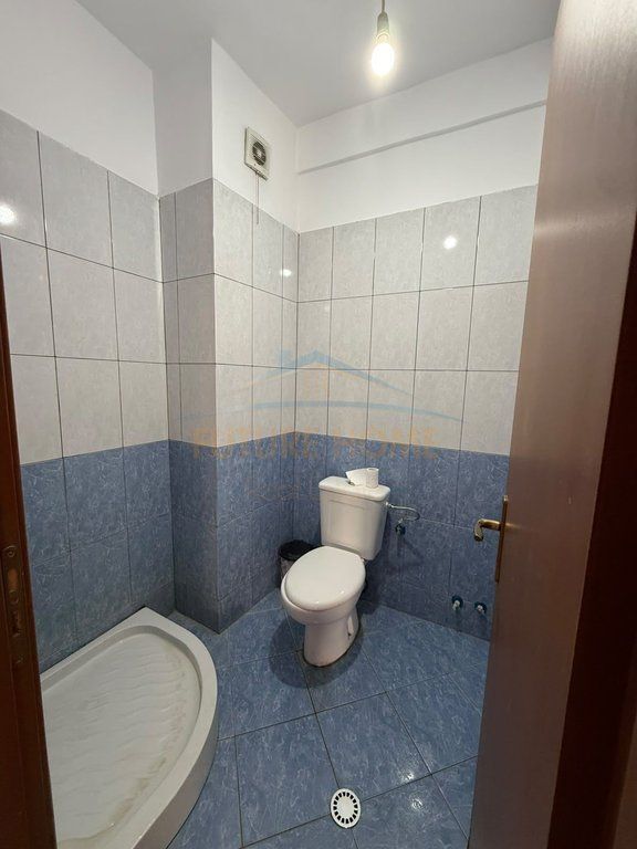 Shitet, Apartament 2+1+2, Unaza e Re PRO73540