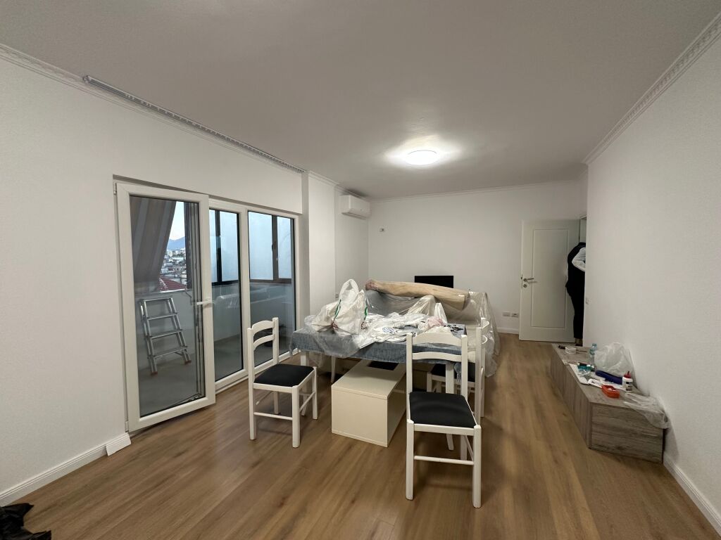 Apartament 2+1 me qira te 21 dhjetori