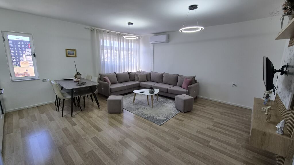 🏠 SHITET APARTAMENT 1+1 – RRUGA BARDHYL