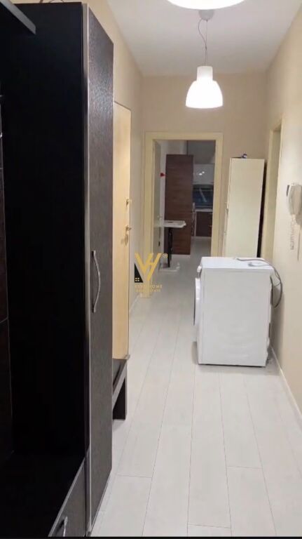 JEPET APARTAMENT 2+1+2+BLK ME QIRA TE RRUGA E KOSOVAREVE 1.200 EURO
