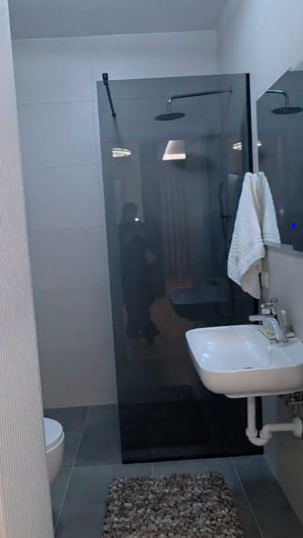 Apartament 2+1, Bulevardi i Ri!