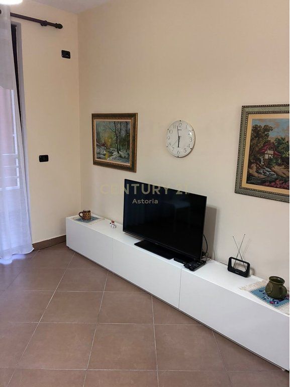 Affittasi 1+1 con balcone a Don Bosko