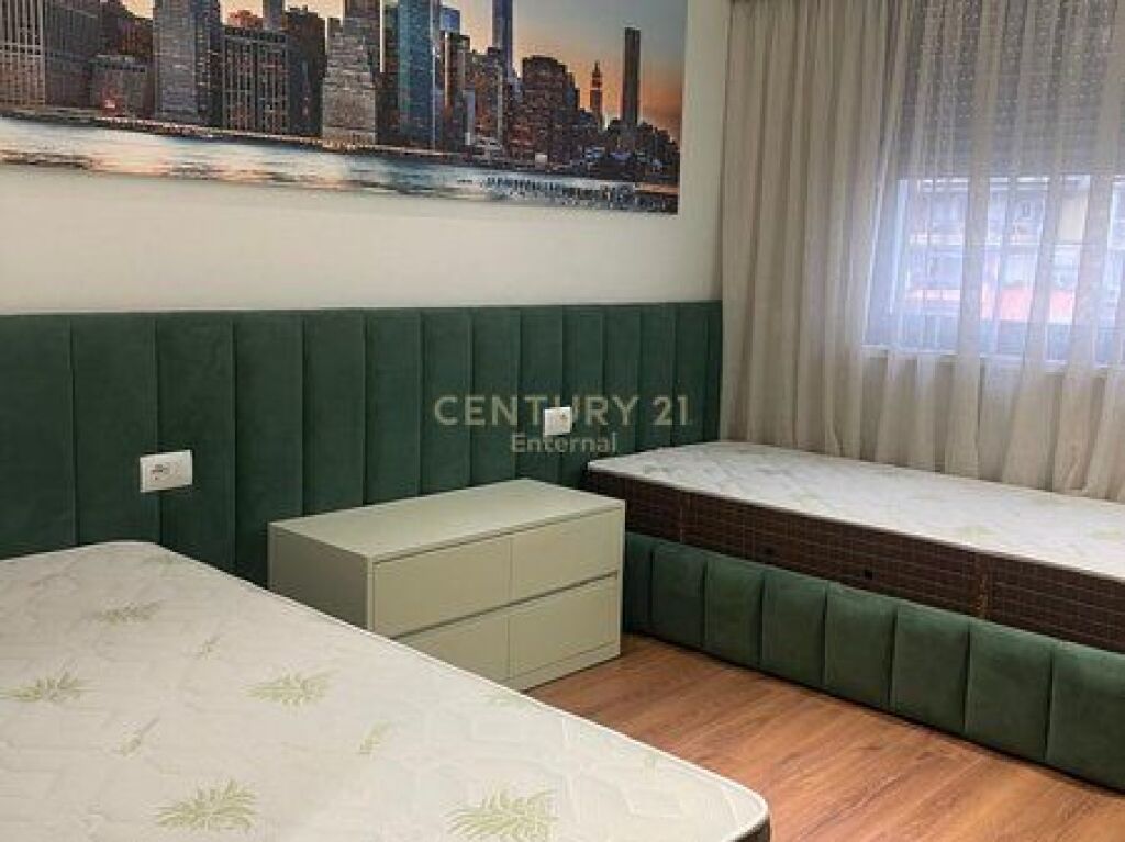 Apartament Luksoz 2+1 Plus Post Parkimi Per Qira Te Zona IshGardes