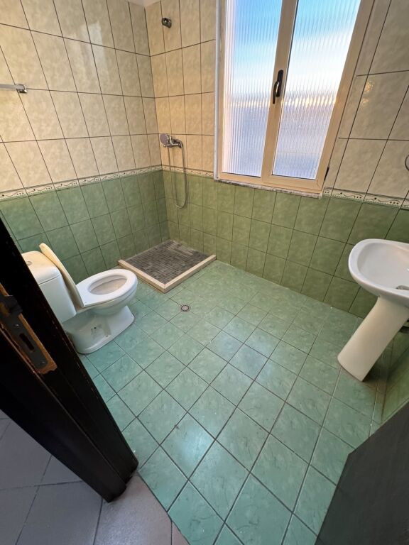 Jepet Me Qera Apartament 2+1+2 Ballkone