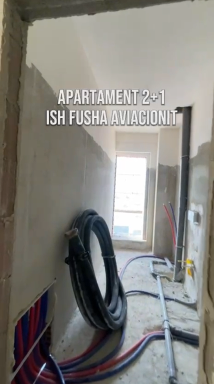 Apartament 2+1, Fusha Aviacionit!