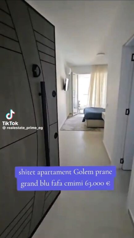 Shitet Apartament garsioniere