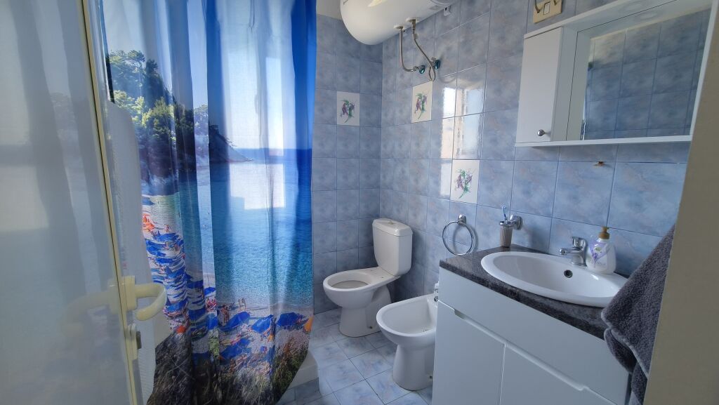 🏠 SHITET APARTAMENT 1+1 – RRUGA BARDHYL