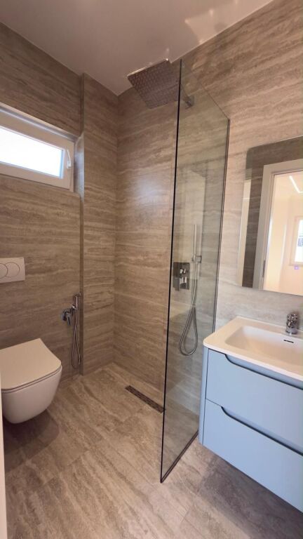 Shitet Apartament 2+1📍21 Dhjetori, pas UET