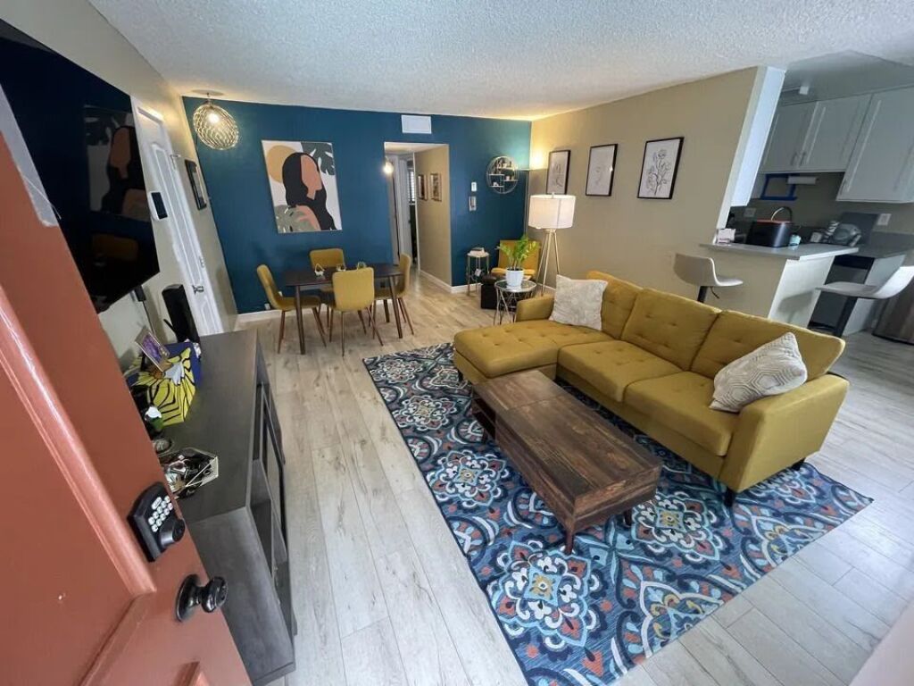 Liqeni i Thate, jepet me qera apartament 1+1+Blk.
