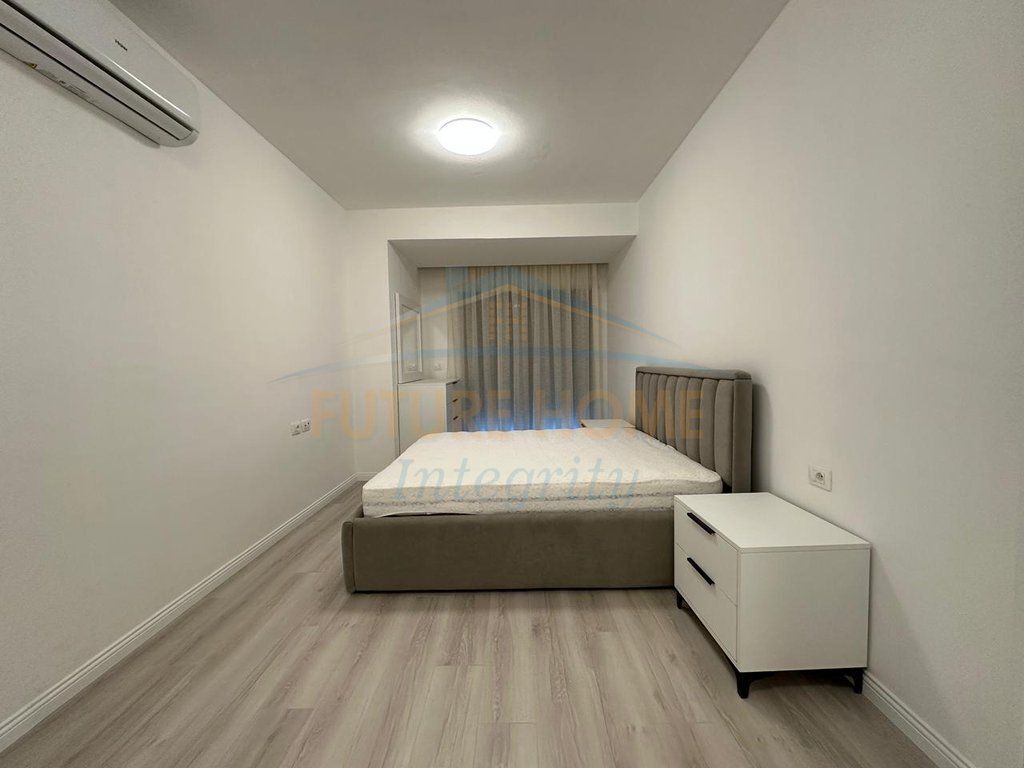 Qera, Apartament 2+1+2+2 Poste parkimi, Rezidenca Kodra e Diellit 2, Tiranë.
