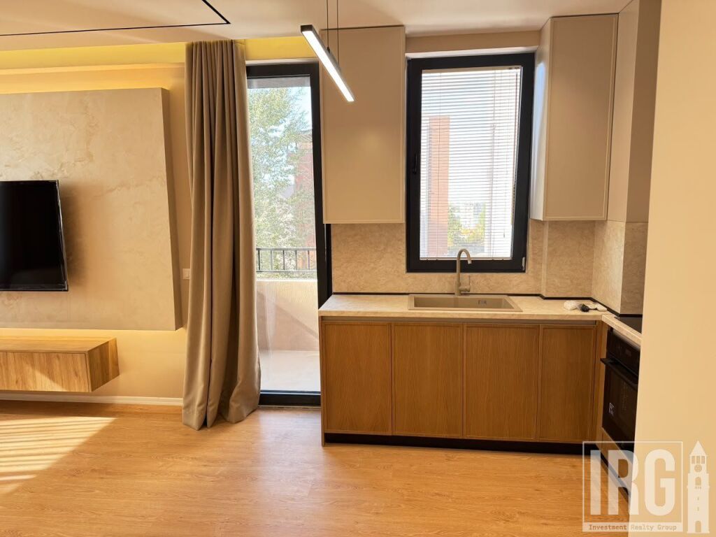 APARTAMENT TE XHELUKS XIBRAKU!