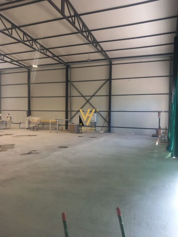 CAPANNONE 450 M2 IN AFFITTO PRESSO AUTOSTRADA DURRES-TIRANA 4.500 EURO