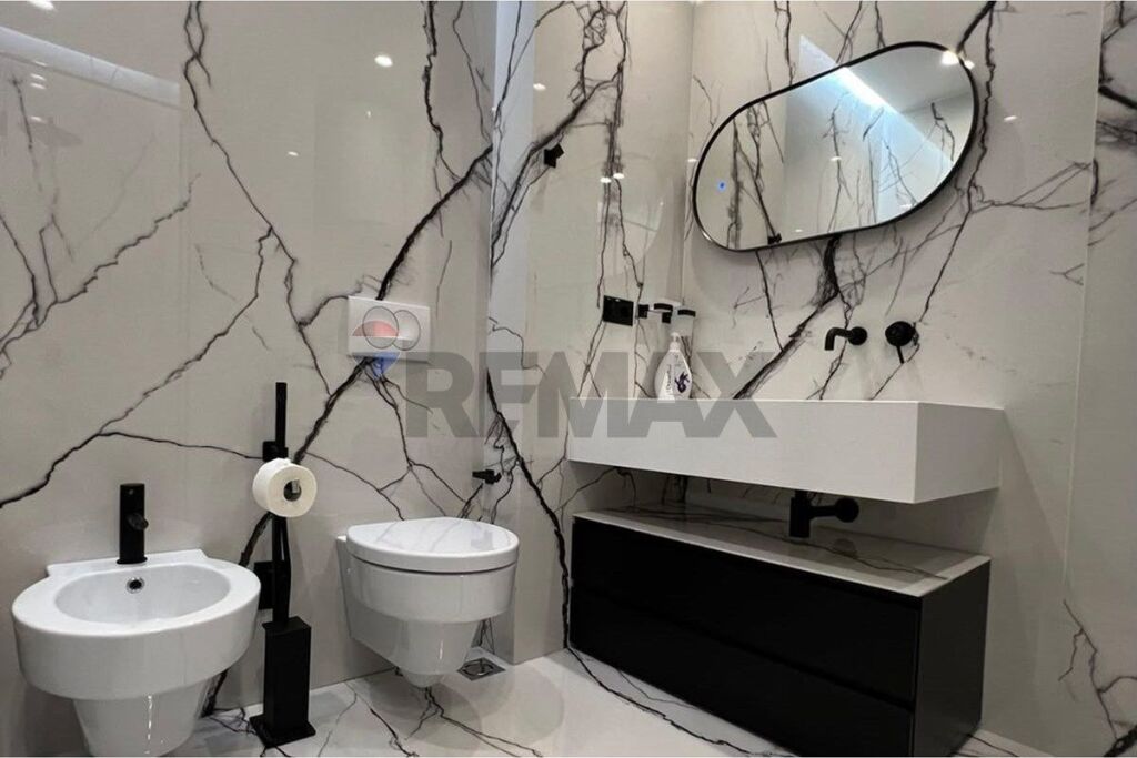 2+1 Apartment for rent in the Center!