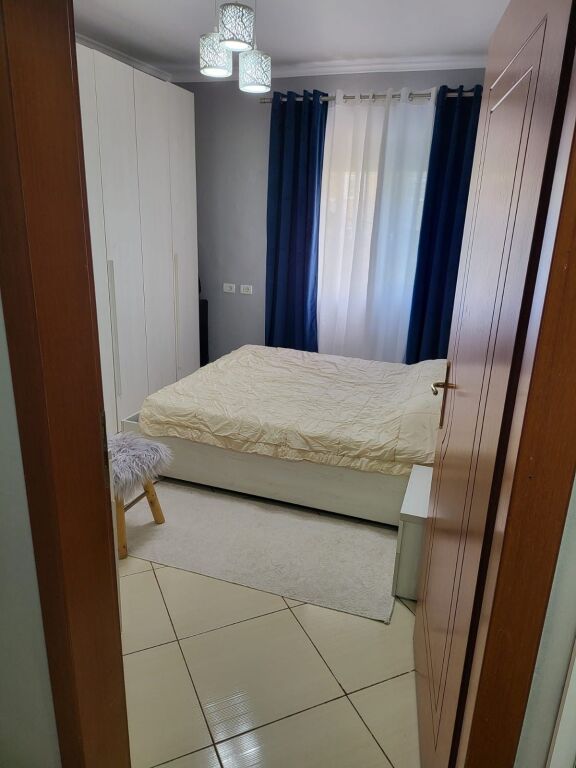 Apartament 1+1 per shitje Ali Demi !