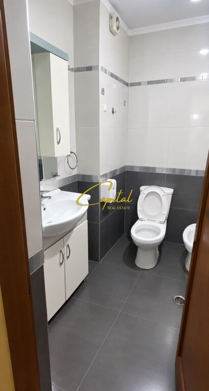 APARTAMENT ME QIRA 2+1 YZBERISHT 40.000 LEKE