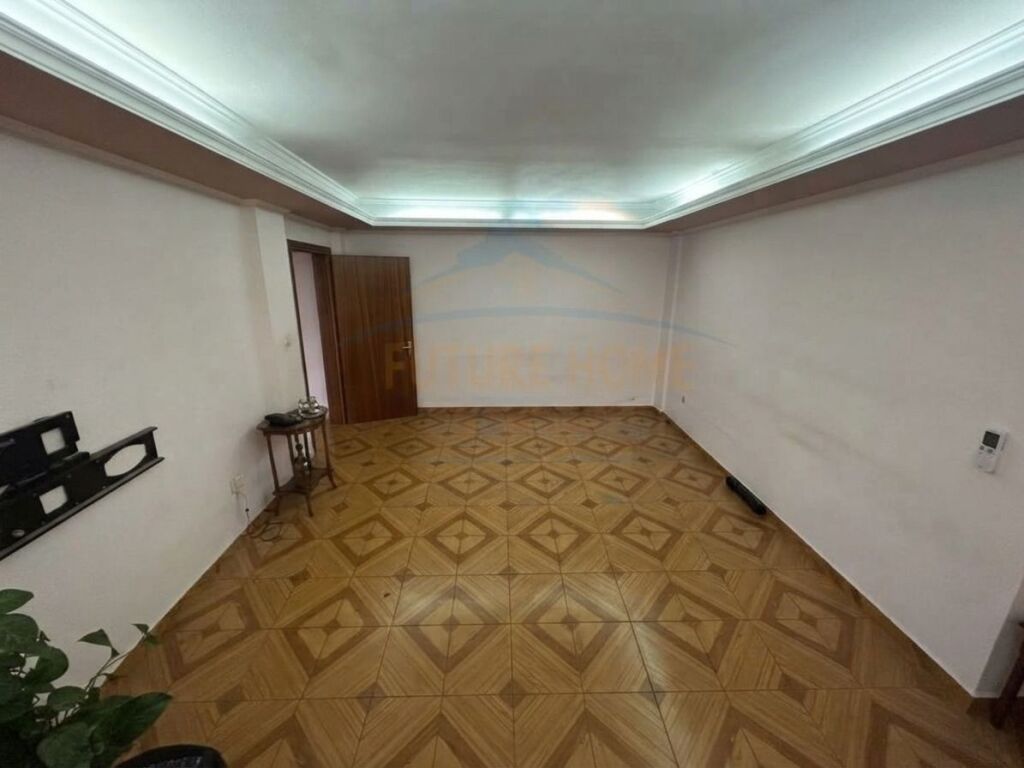 For sale, Apartment 2+1, Blloku