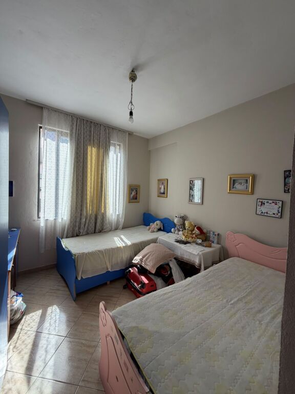 OCCASIONE - VENDESI APPARTAMENTO 2+1 – YZBERISHT