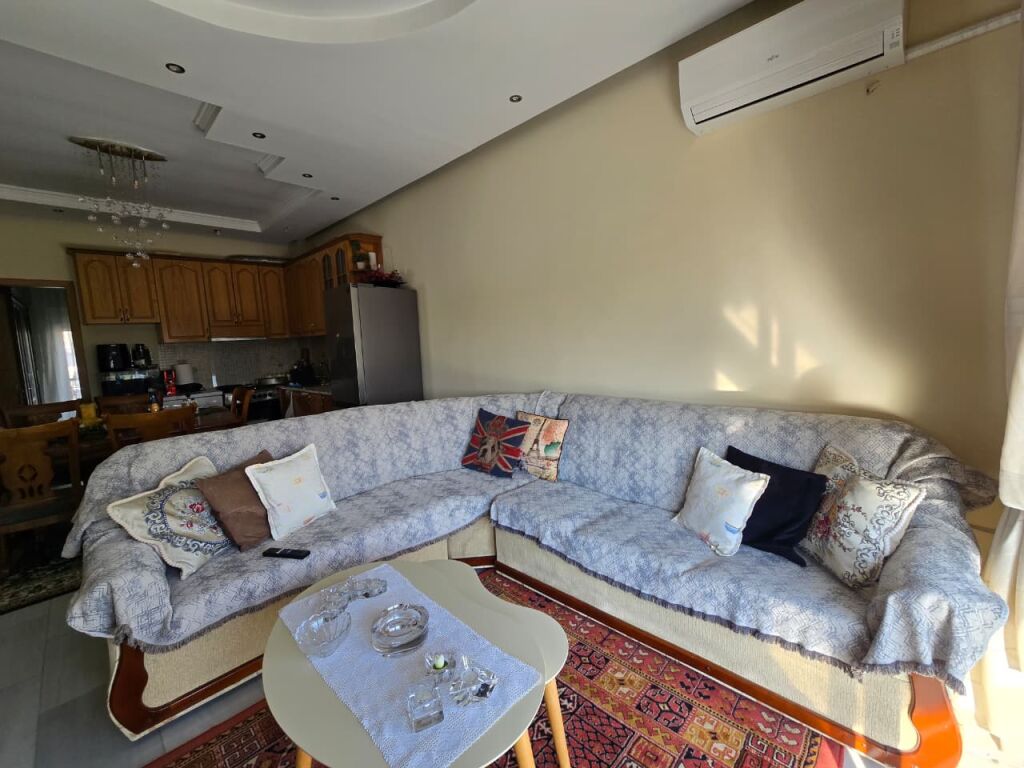 Jepet apartament 2+1+2 me qira tek Kodra e Priftit , Kinostudio ! 500 mije leke !