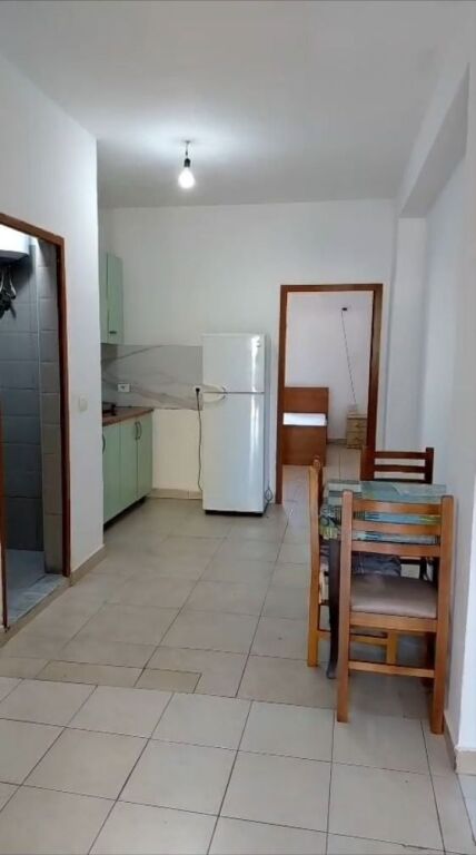 APARTAMENT 1+1 28,000 LEKE QYTET STUDENTI
