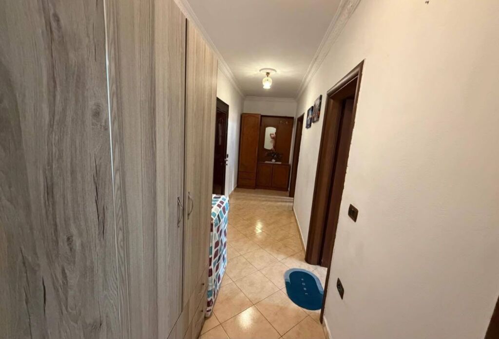 Rent | Apartament 1 + 1 | Brryli | 550 €/month