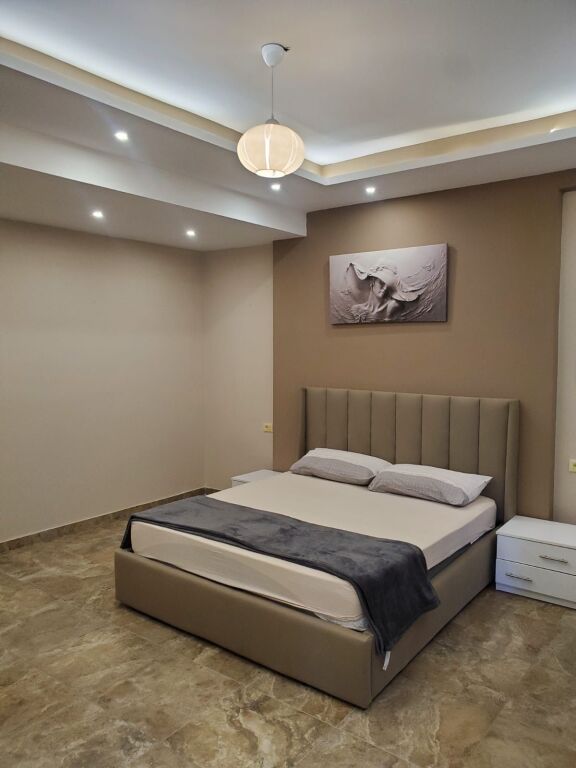 Apartament 2+1 për shitje bulevardi Vlore