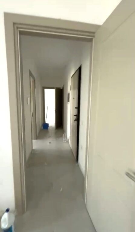 Ne zonen e Rruges Jordan Misja jepet me qera apartament 2+1+2, bosh 65,000Leke