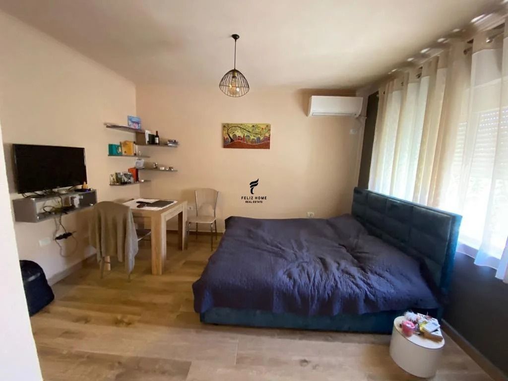 GARSIONERE ME QERA 50 M2 MYSLYM SHYRI 55.000 LEKE FH-95264