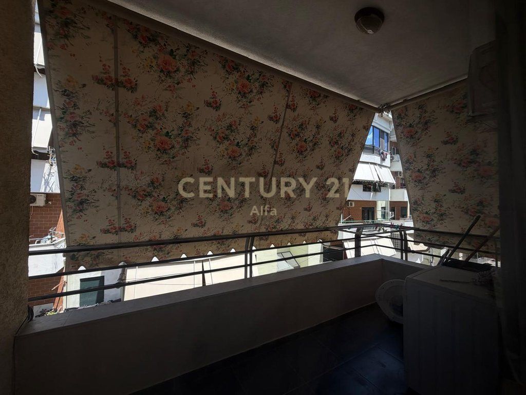 2+1 apartment for rent at Kodra e Diellit!
