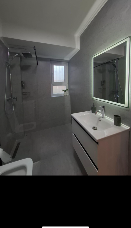 Apartament 1+1 me qera tek Ish Restorant Durrsi