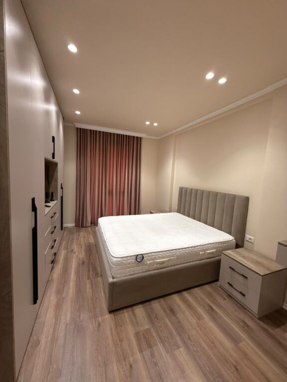 Apartament 1+1+🅿️arkim 📍 Liqeni i Thate