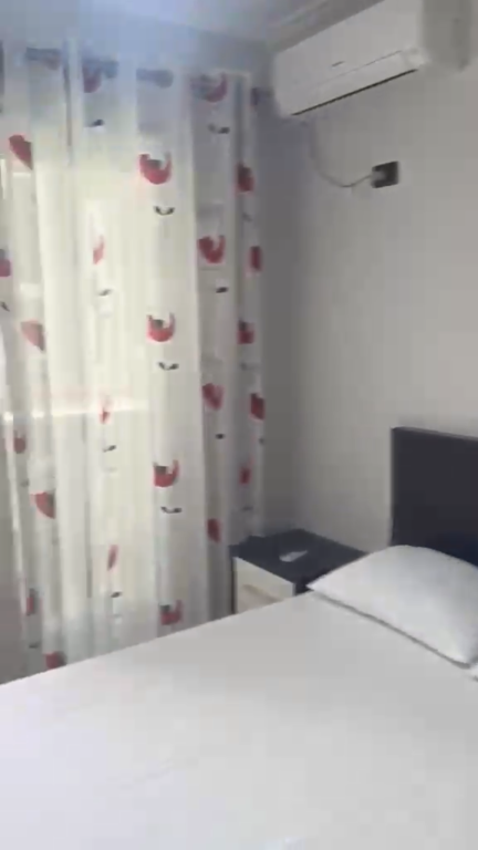 Apartament 3+1, Delijorgji!