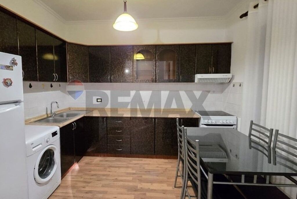 Shitet - Apartament 1+1 tek Shkolla Bashkuar  ID: 530201003-727