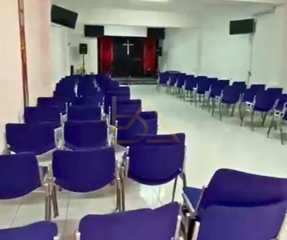 VENDESI MULTIFUNZIONALE IN VENDITA – POGRADEC