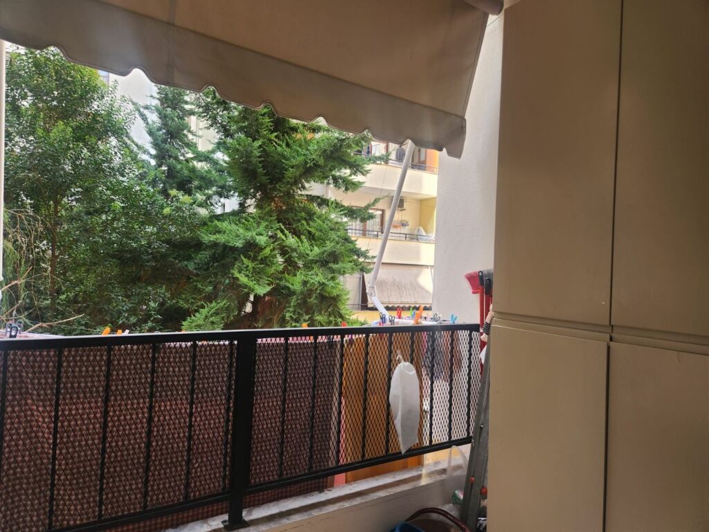 Shitet apartamenti 1+1