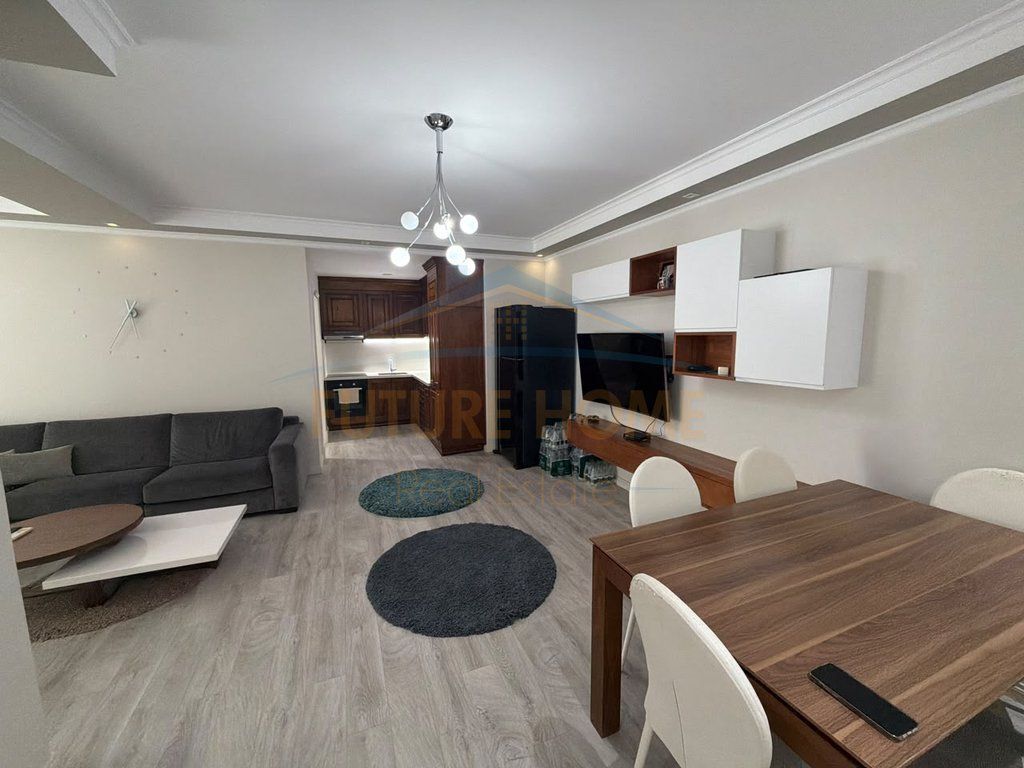 Shitet, Apartament 2+1+2, Mali Robit, Durrës