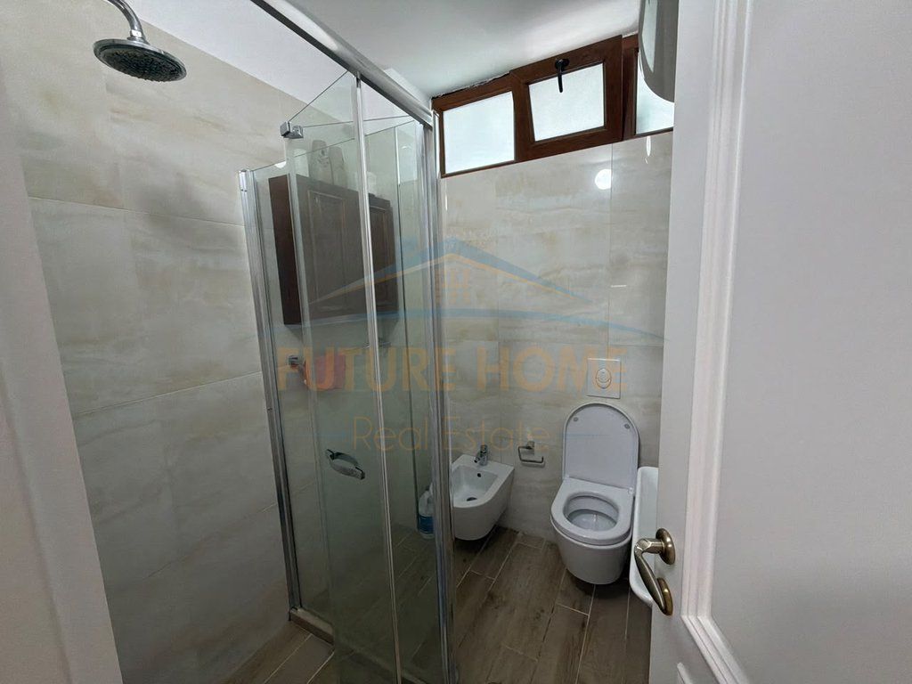 Shitet, Apartament 2+1+2, Mali Robit, Durrës